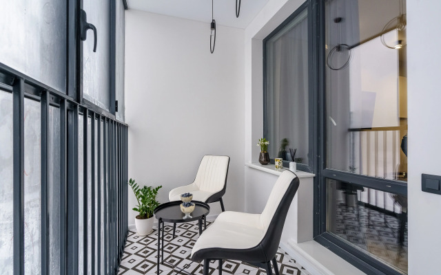 Апартаменты Морской Фасад с Балконом