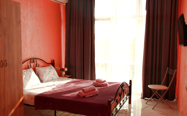 Rozovaya Laguna Guest House