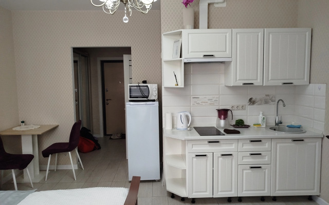 Uyutnaya Studiya V Novom Rayone Flat