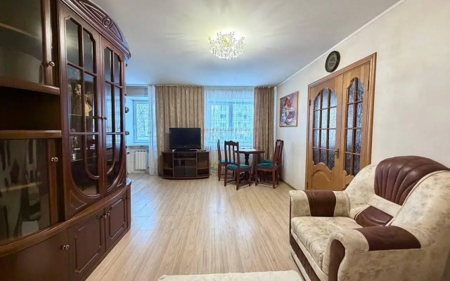 Квартира на Социалистическом Проспекте 64