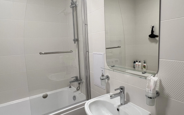Sovremennaya Apartamenty Klen Flat