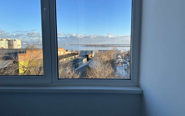 S vidom na Volgu Flat