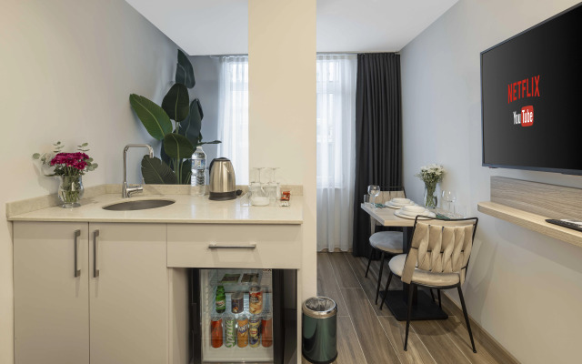 Бутик-отель The Capri Osmanbey