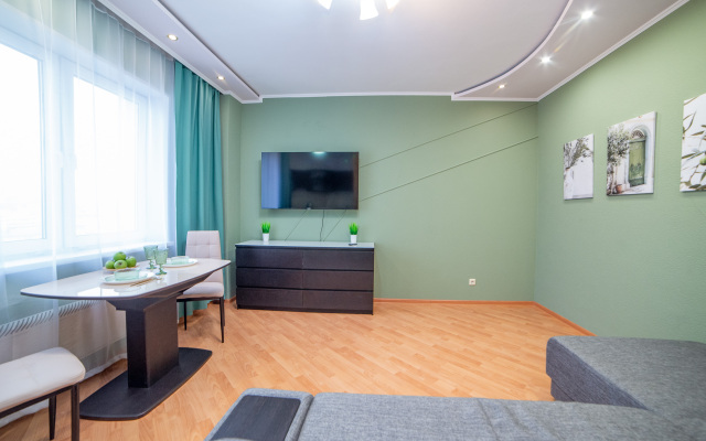 Апартаменты Бажова 68