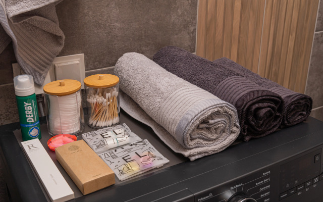 Квартира Дизайнерская студия напротив ТРЦ Радуга Парк