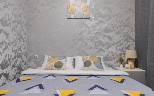 Квартира Однокомнатная уютная с дизайнерским ремонтом и современными удобствам