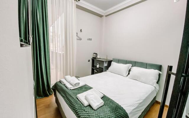 Hotel Trinity Hotel