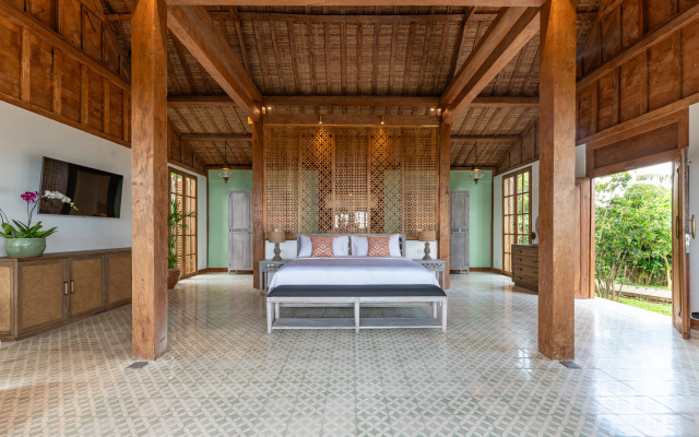 Resort Umah  Lusa Hotel