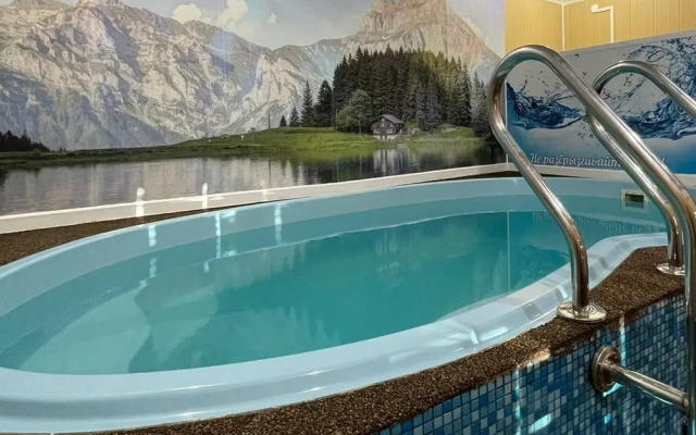 Kottedzh S Terrasoy I Basseynom Guest house
