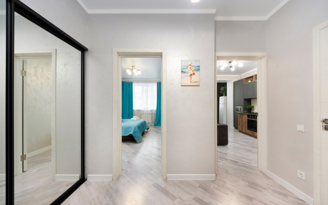 Raidas na Oranzhereynoy 21-4 Flat