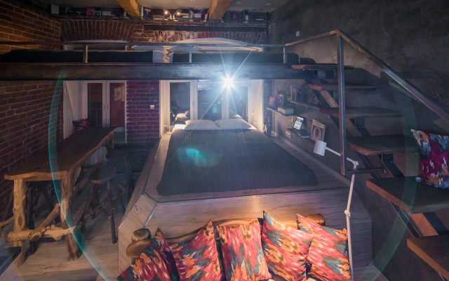 Мама Ро Студия №18 Магма