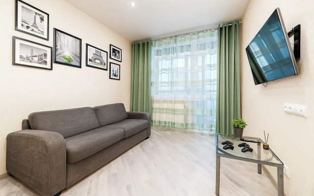 Апартаменты РусХаус у Аквапарка, возле центра и набережной (RusHouse)