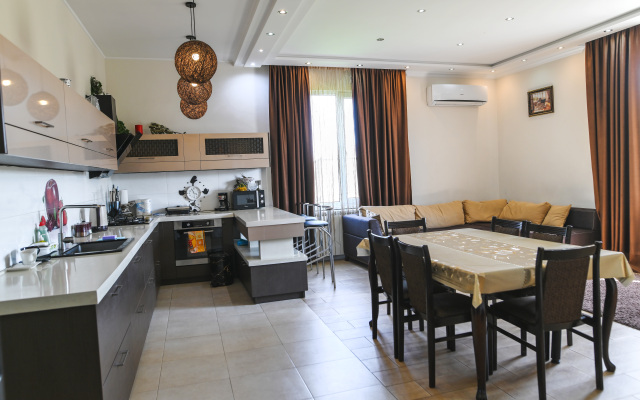 Tskaltubo Apartment Miriam Mepe, Apartments