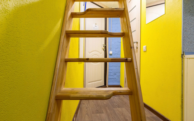 Gosti Lyubyat Na Pushkinskoy Flat