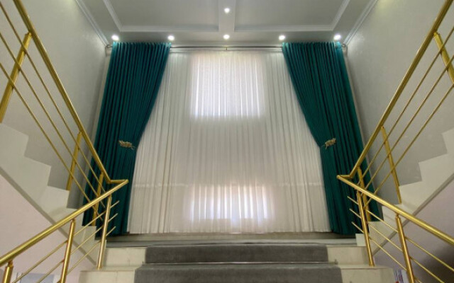 Hotel Tarmita Plaza