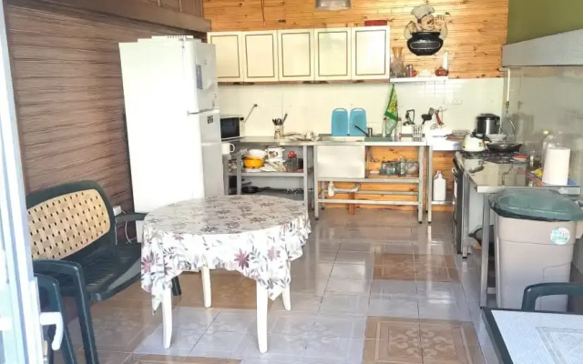 Yava Guest house