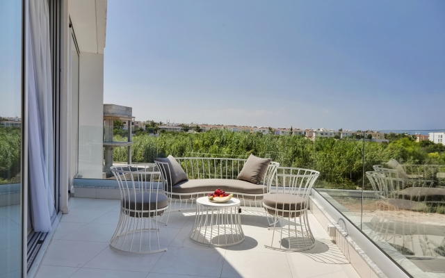 Sunrise Residences 1 Villa