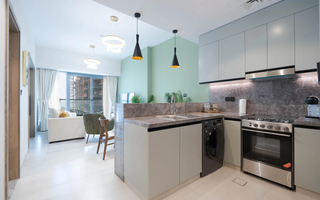 Apartment KeyRock Golf Gate | Relax & Unwind: Pool & Sauna