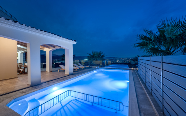 Karmilos Hill Villa
