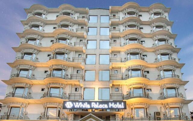 White Palace Hotel