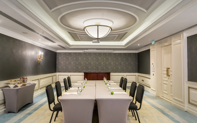 Отель Rixos Pera Istanbul