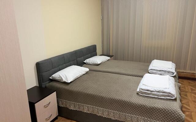 Shalbuzdag Guest House