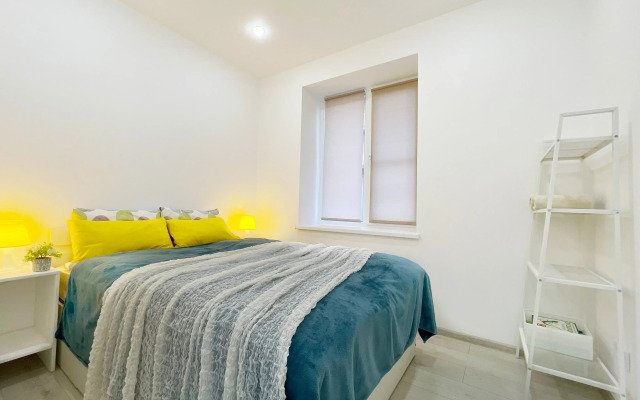 V Tsentre Novgoroda Flat