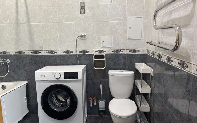 Na Naberezhnoy Flat