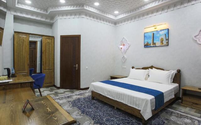 Paradise Plaza Luxury Hotel