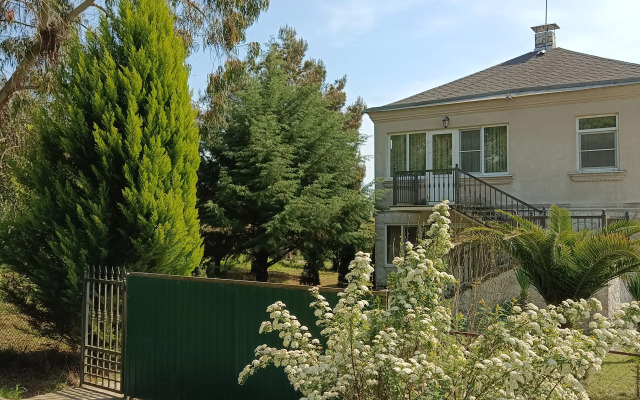 Mampre Villa