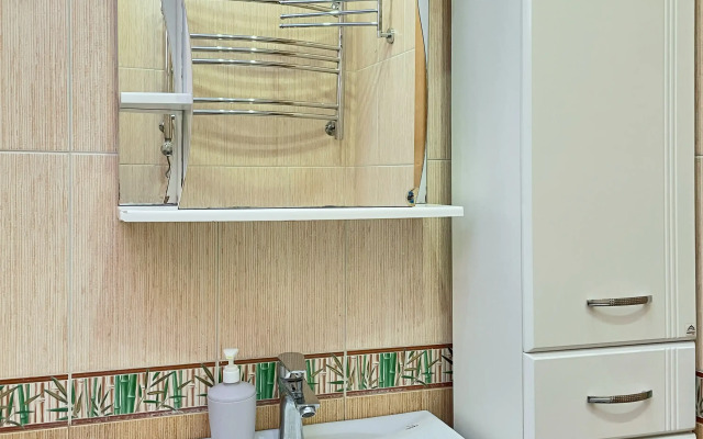 Udobnaya I Funktsionalnaya Kvartira, S Tihim Dvorikom Apartments