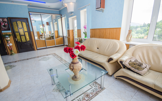 Karina Guest house