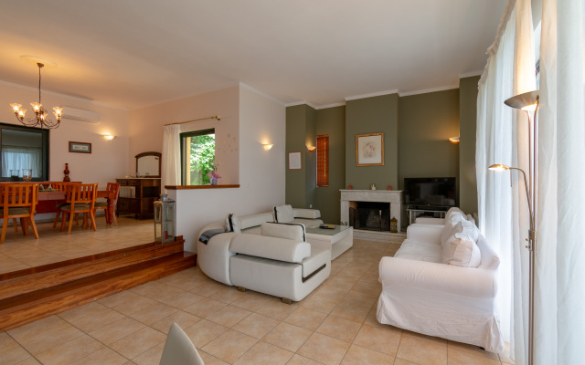 Villa Kommeno Bay 1 Corfu