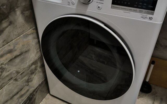 Apartamenty Komfort Na Anny Akhmatovoy 11/1 Flat