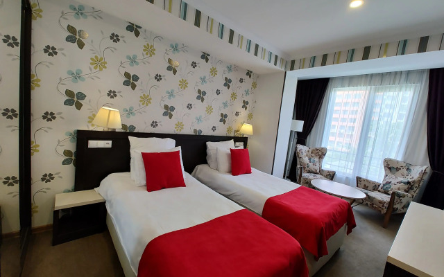 East Gate Boutique-Hotel