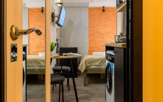 Апартаменты на Кирочной 8 (2)