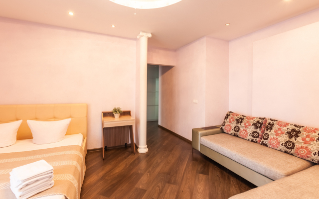 Daudel #123 U Bts Petr Stolypin Apartments