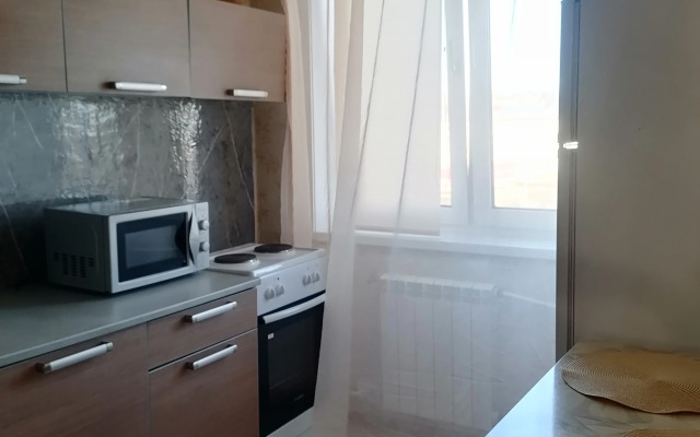 Prostornaya Kvartira V Tsentre Flat