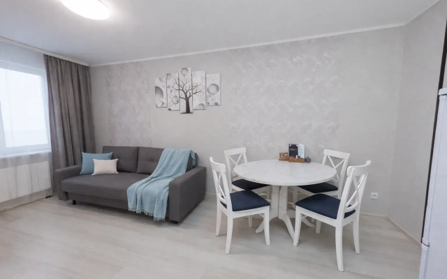 Апартаменты PtzHome Евро2 на 19м Этаже