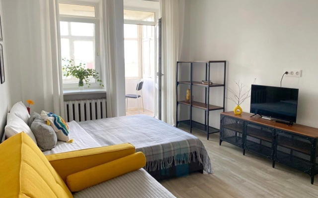 Двухкомнатная квартира АпартКазань16 возле озера Кабан на улице Татарстан 16