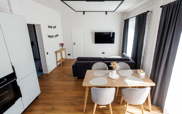 Forested home Guest house