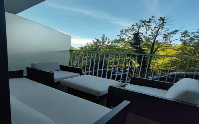 Апартаменты Двухкомнатные апартаменты в ЖК Актер Гэлакси