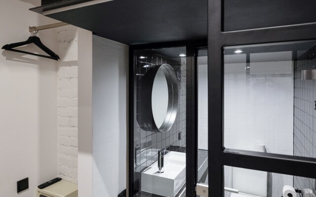 InBox Capsule Hotel