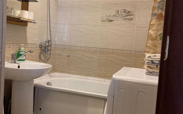 Квартира Проспект 100летия Владивостока 100А