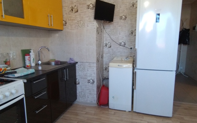 Na Bushueva 6 Flat