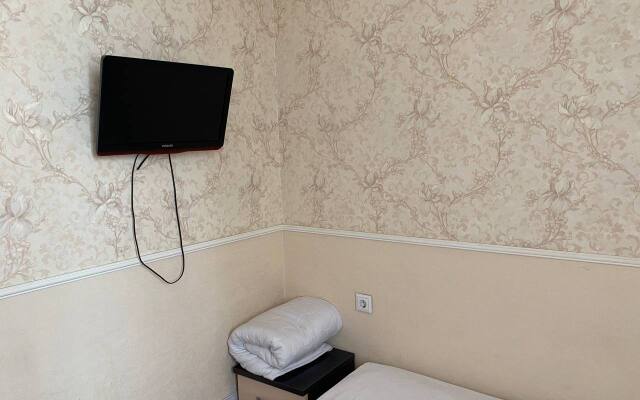 Aleksis Guest House