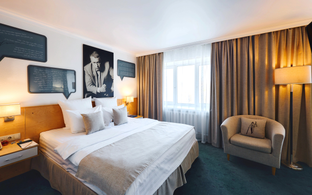 Vostok Hotel