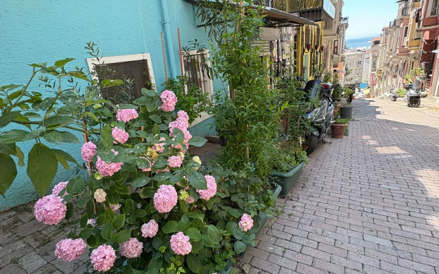 Peker Hotel
