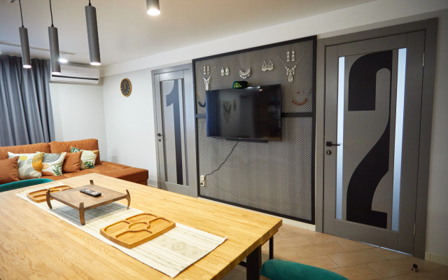 Na Dekabristov 10 Flat