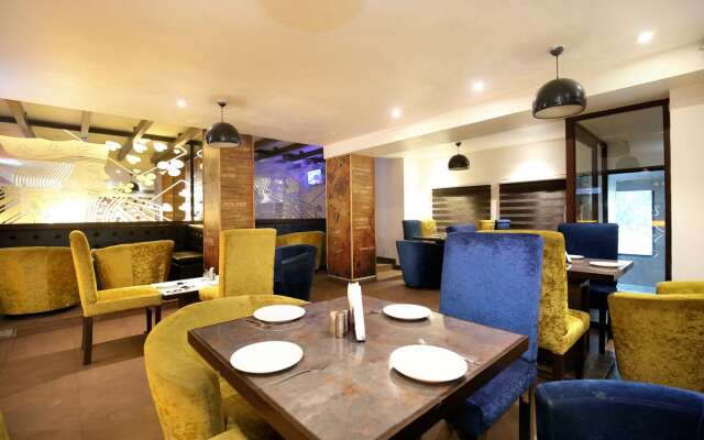 Hotel Punnu International